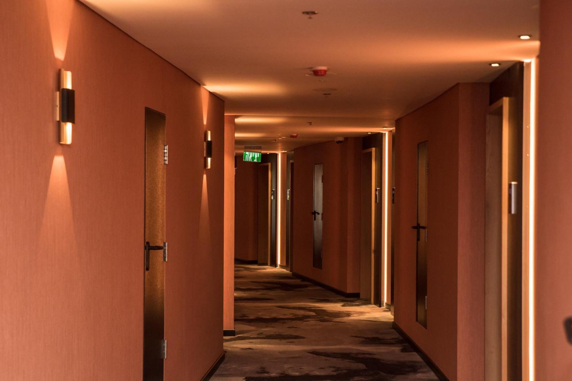 Almond Hotel - Adults Only Neve Ilan Exterior foto