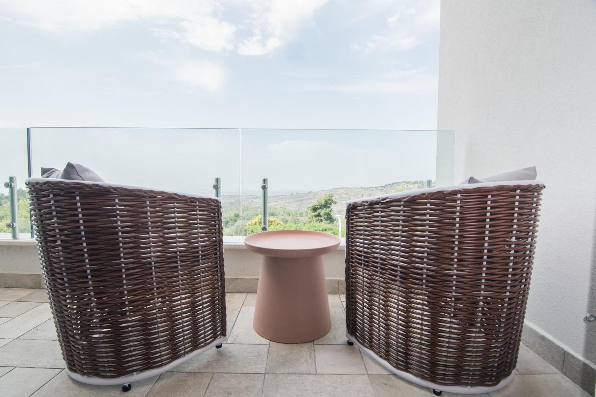 Almond Hotel - Adults Only Neve Ilan Exterior foto